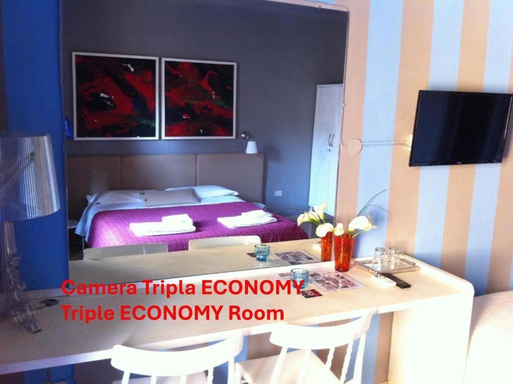 tripla economy